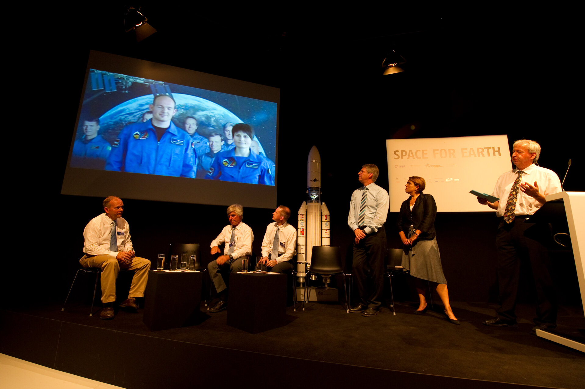 Video link with new ESA astronauts at ILA 2010
