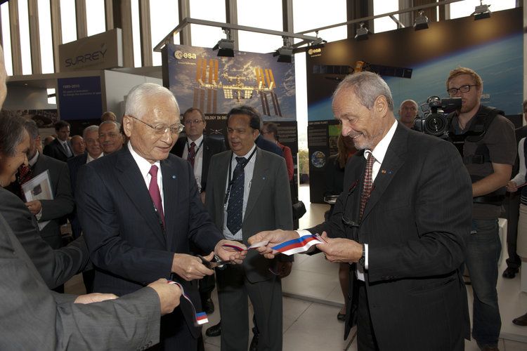 Opening Ceremony of the exhibition at IAC 2010