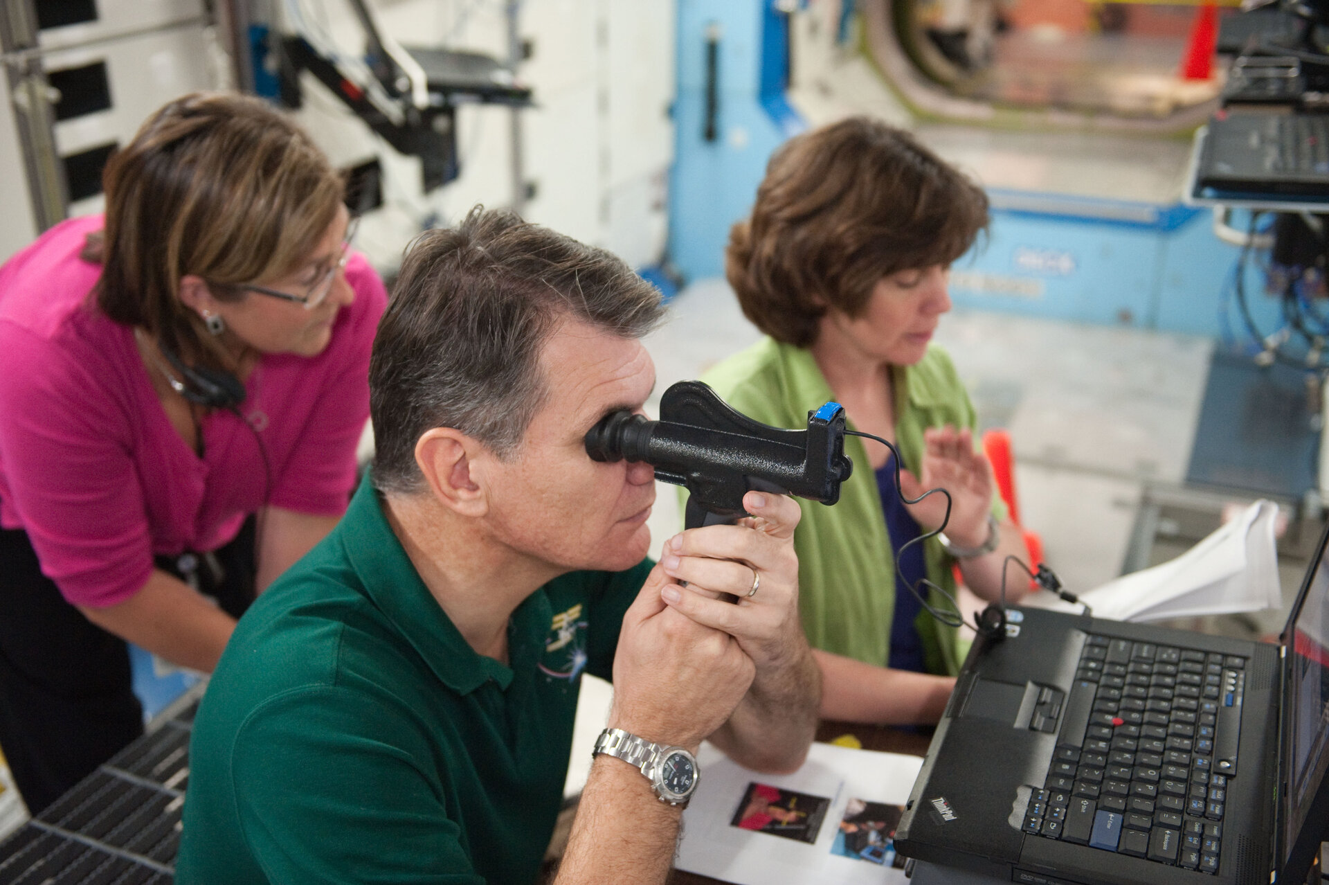 Paolo Nespoli and Catherine Coleman during training