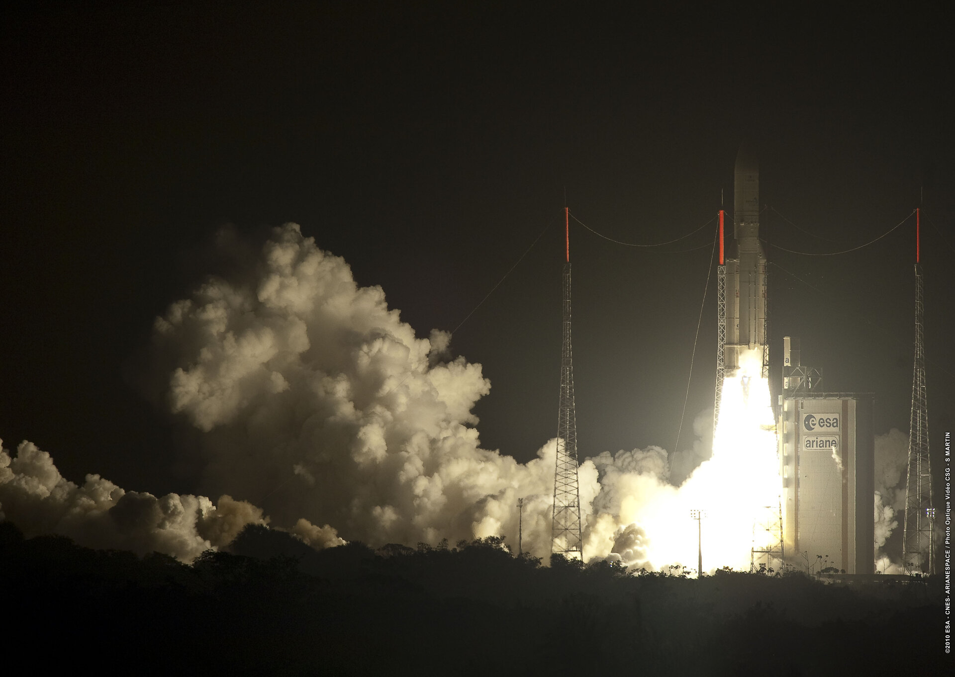 Ariane 5 flight V197 liftoff