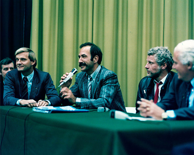 Spacelab D1 science astronauts  at ESTEC, Noordwijk, November 1985