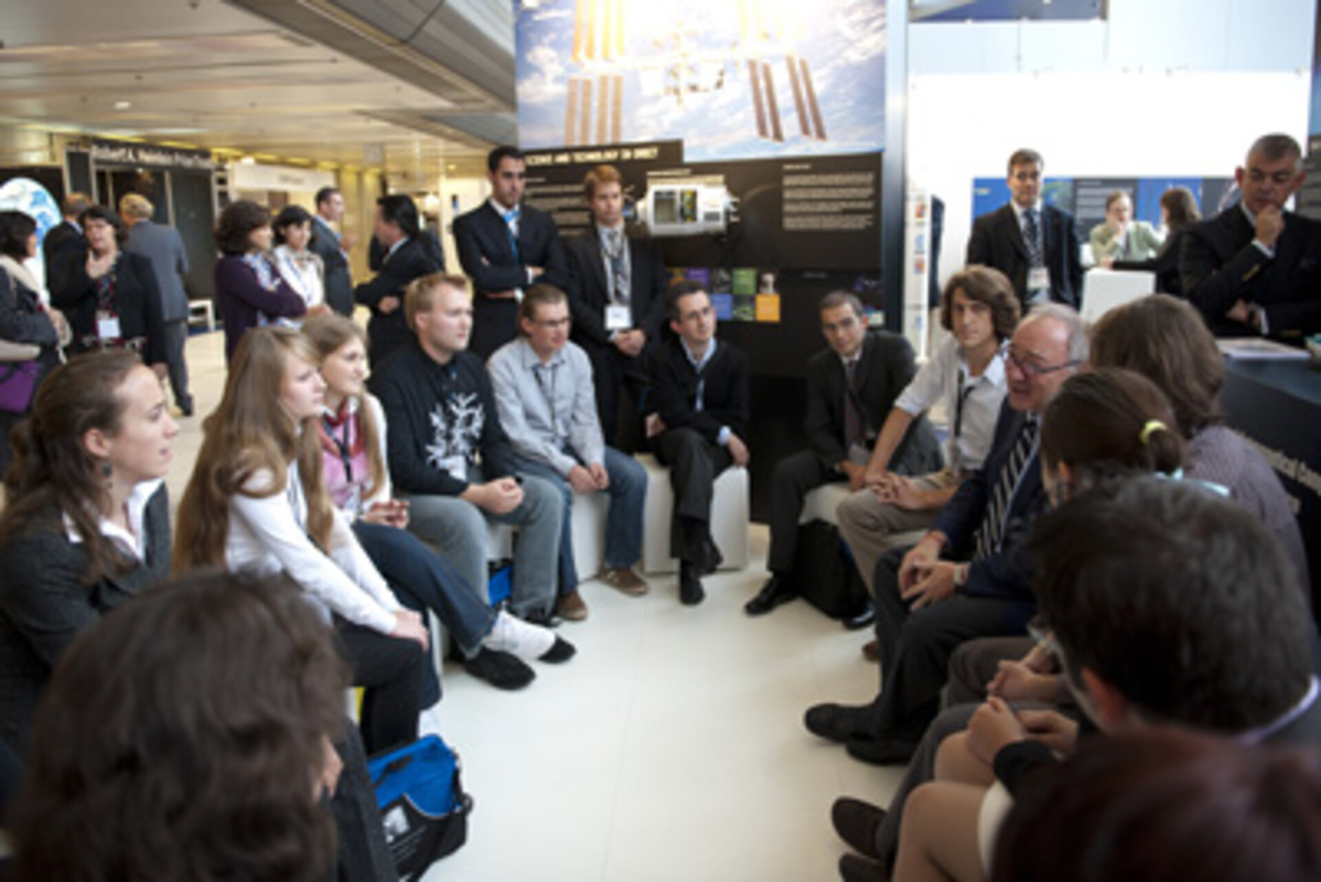 Students with ESA's DG