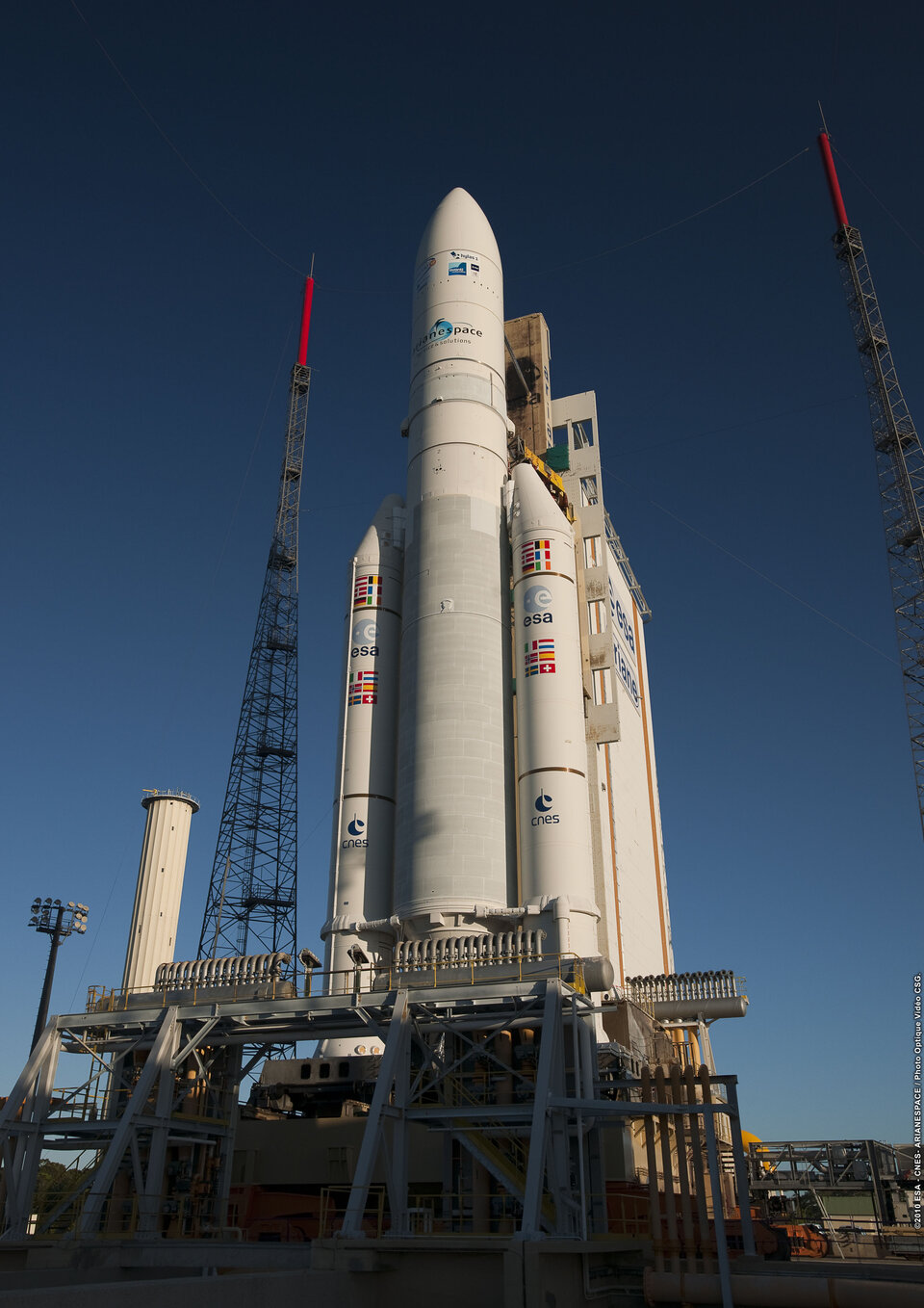 O Ariane 5 V198