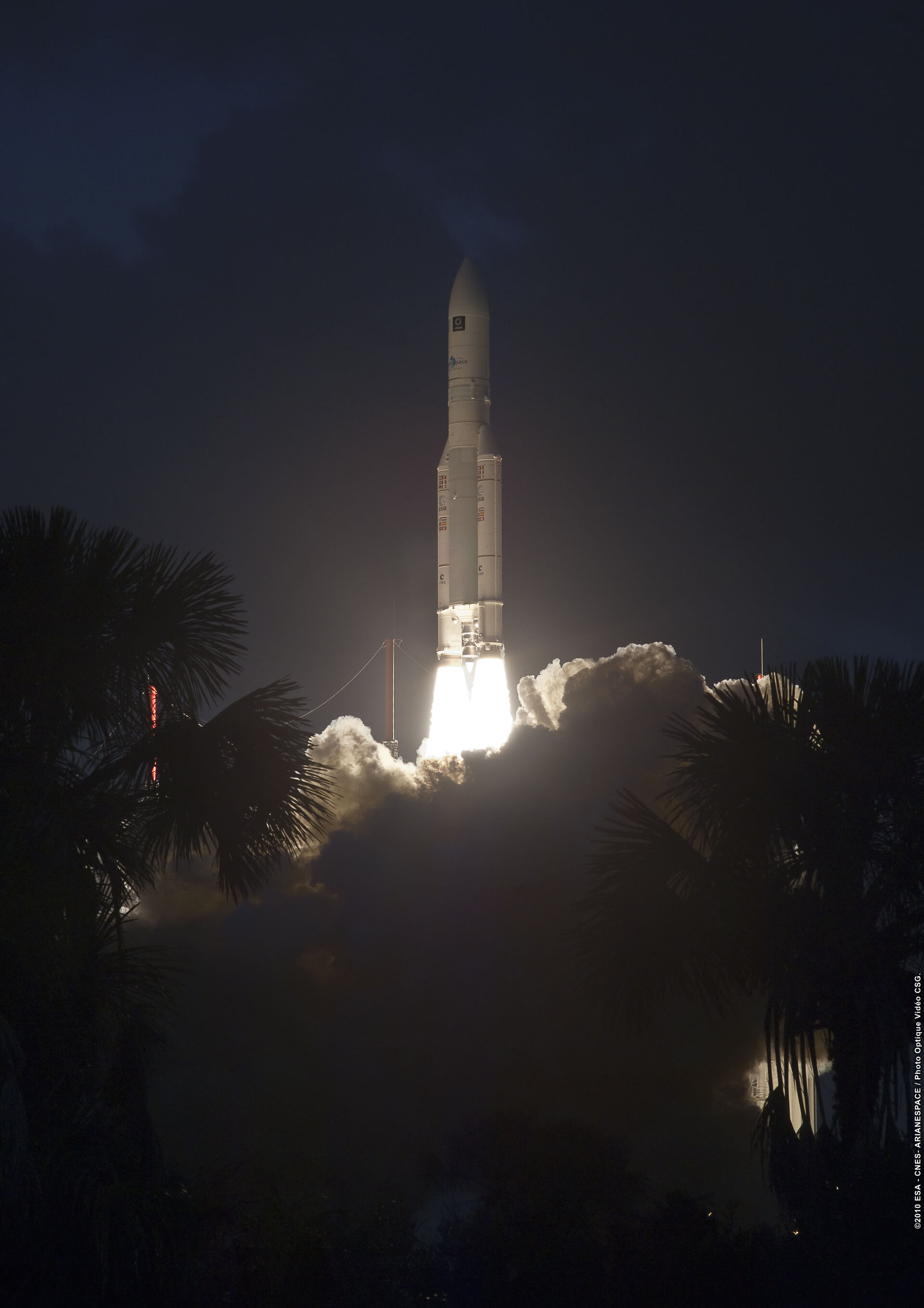 Ariane 5 flight V199 liftoff