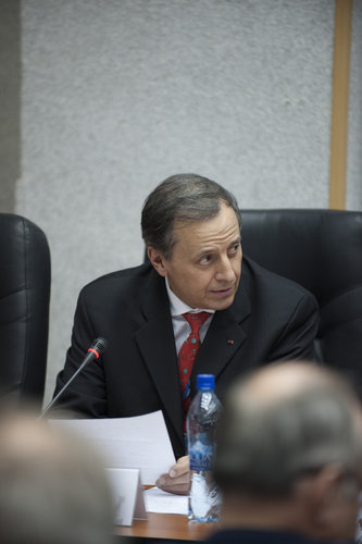 Michel Tognini during the State Commission meeting