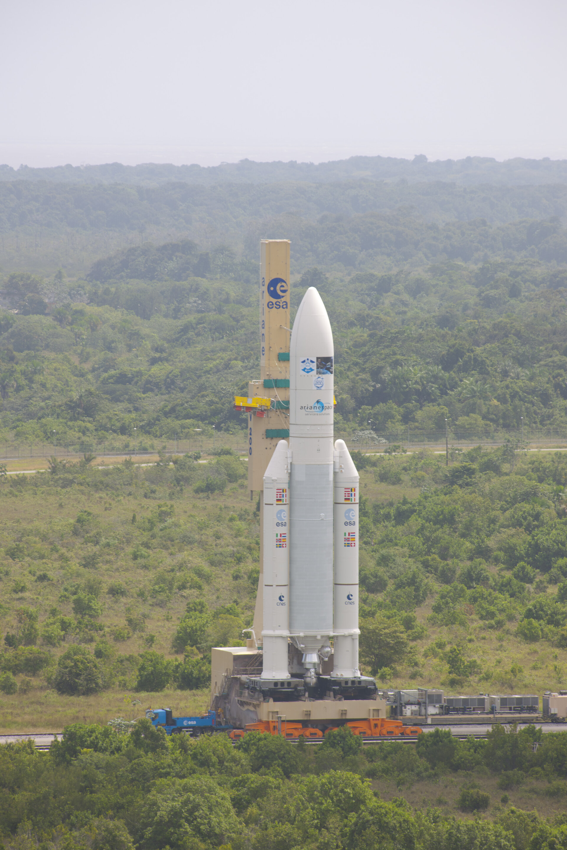 Ariane 5 ES launcher during transfer to ZL-3