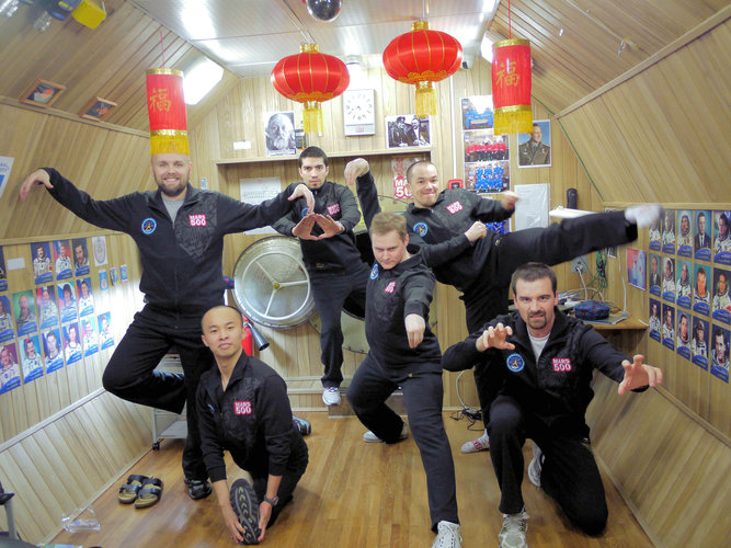 Mars500 crew goes Kung Fu