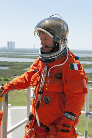 Roberto Vittori during a simulated pad emergency