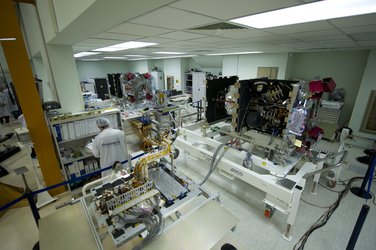 IOV assembled and tested by Thales Alenia Space