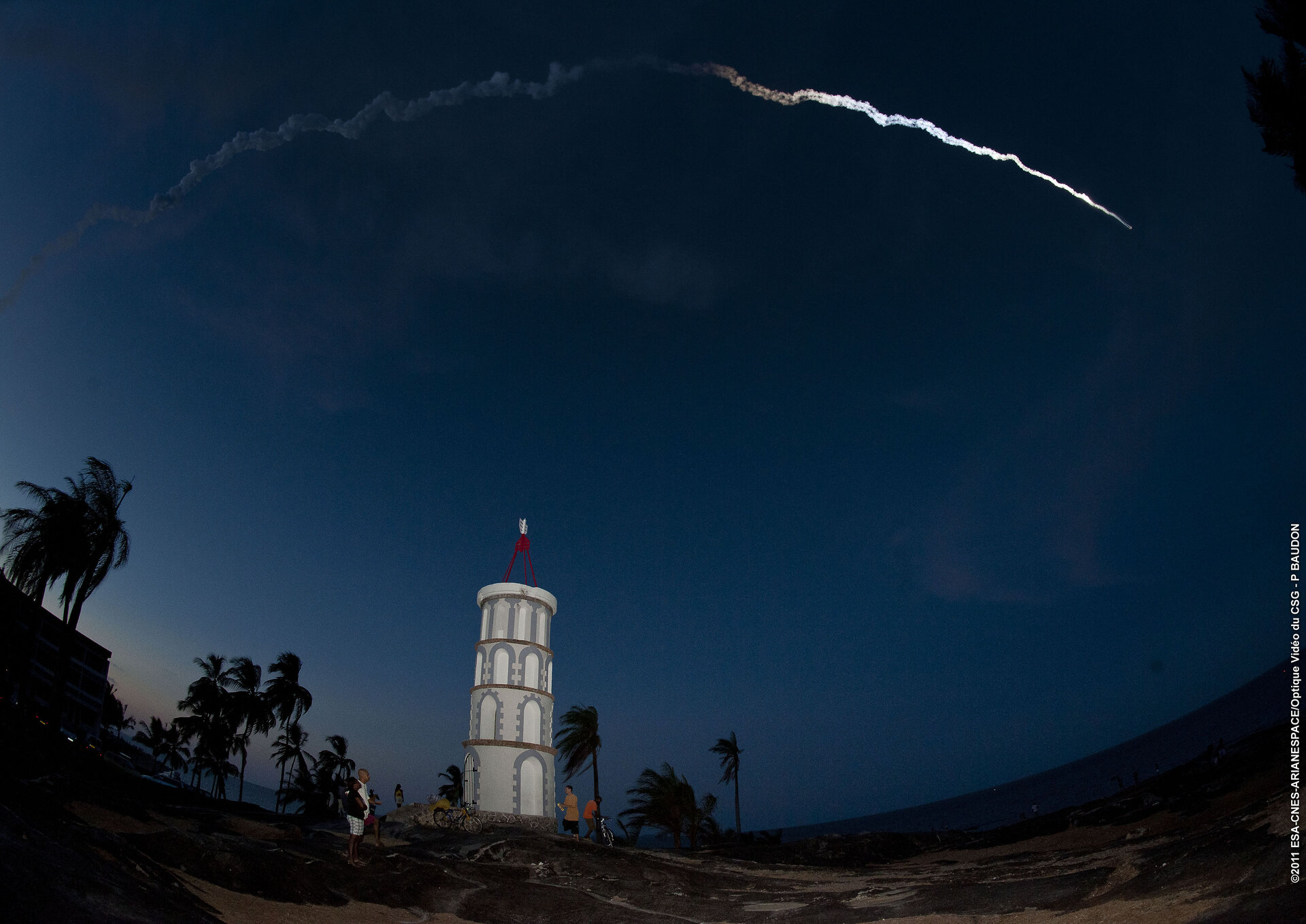 Ariane 5 flight VA204 liftoff