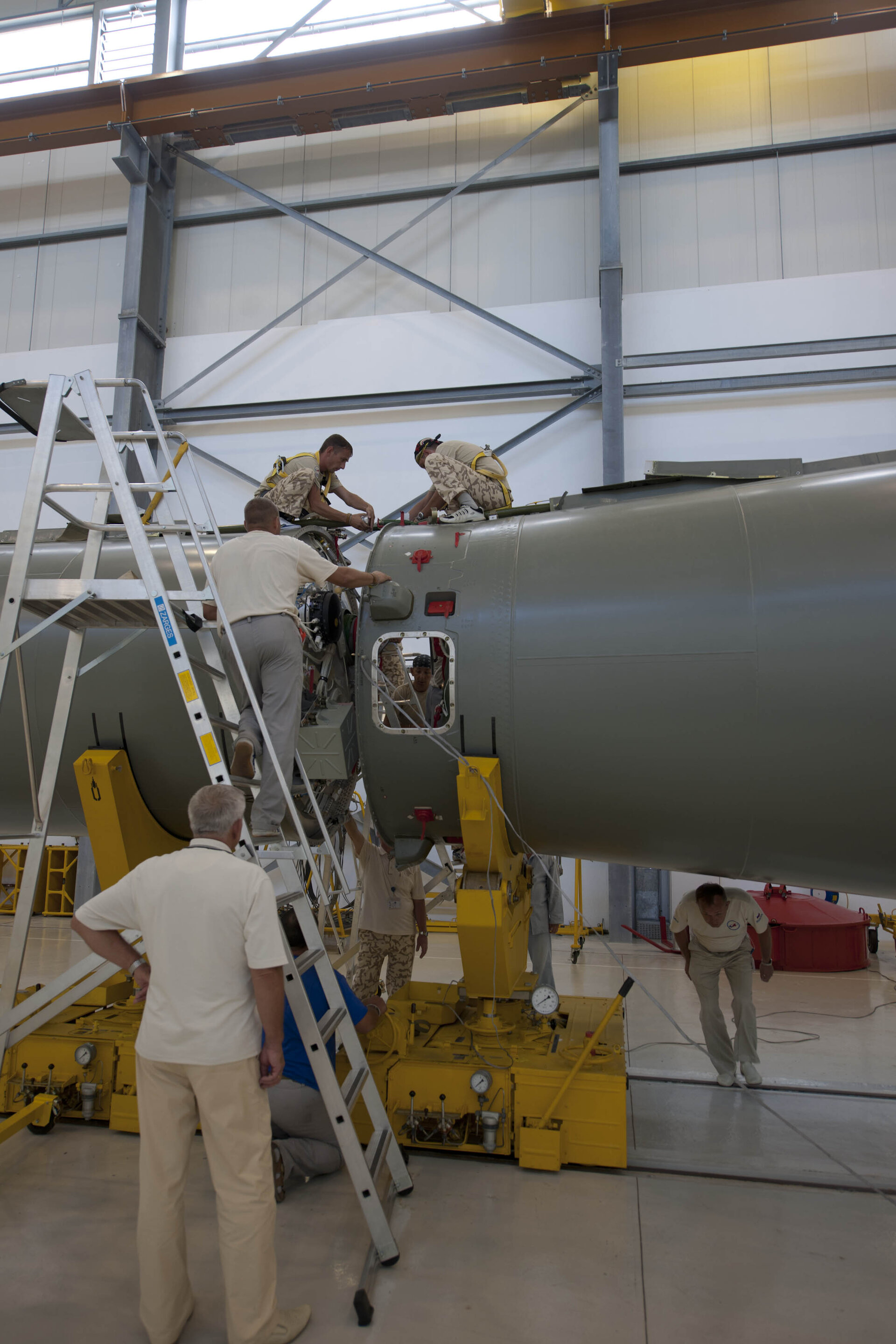 Assembly of Soyuz flight VS01