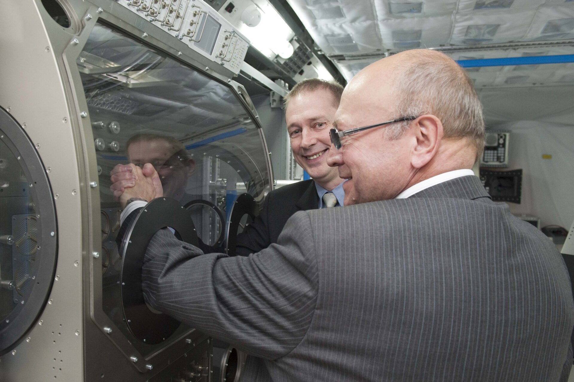 De Winne and Remek during ESTEC visit on October 11, 2011