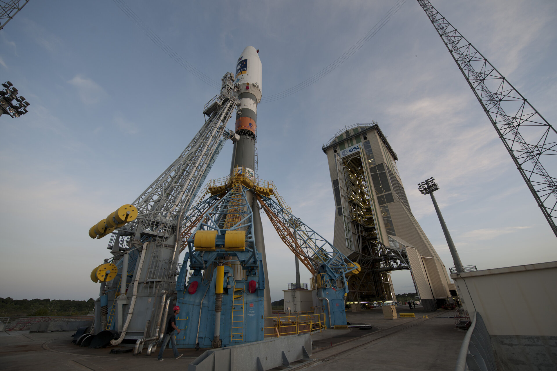 Soyuz VS01 na plataforma de lançamento