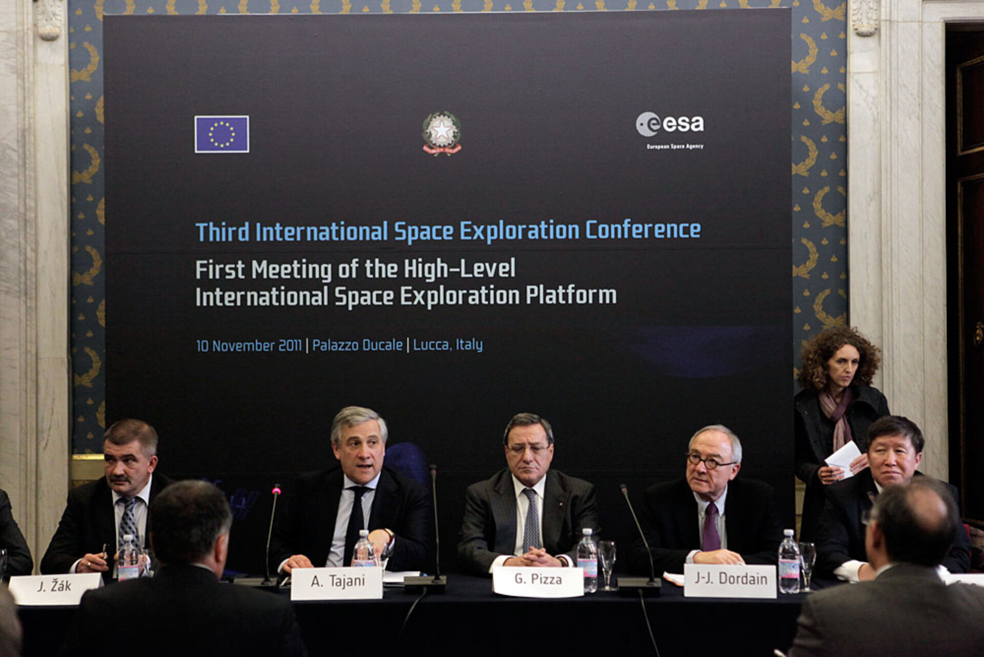 High-level representatives at the International rendezvous in Lucca on global space exploration