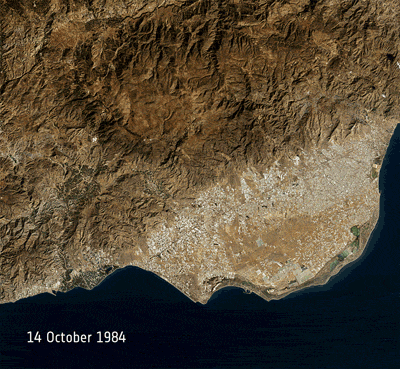 A comparison of two Landsat images of a region in southern Spain. Over 30 years of archived Landsat data are available for free via ESA’s data archive