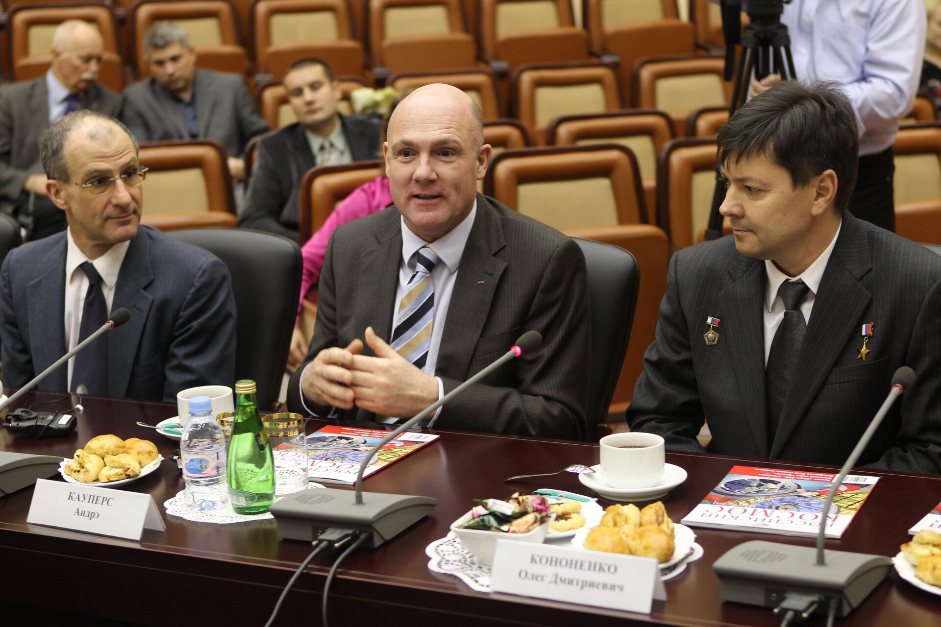 Ceremony at the Russian Federal Space Agency