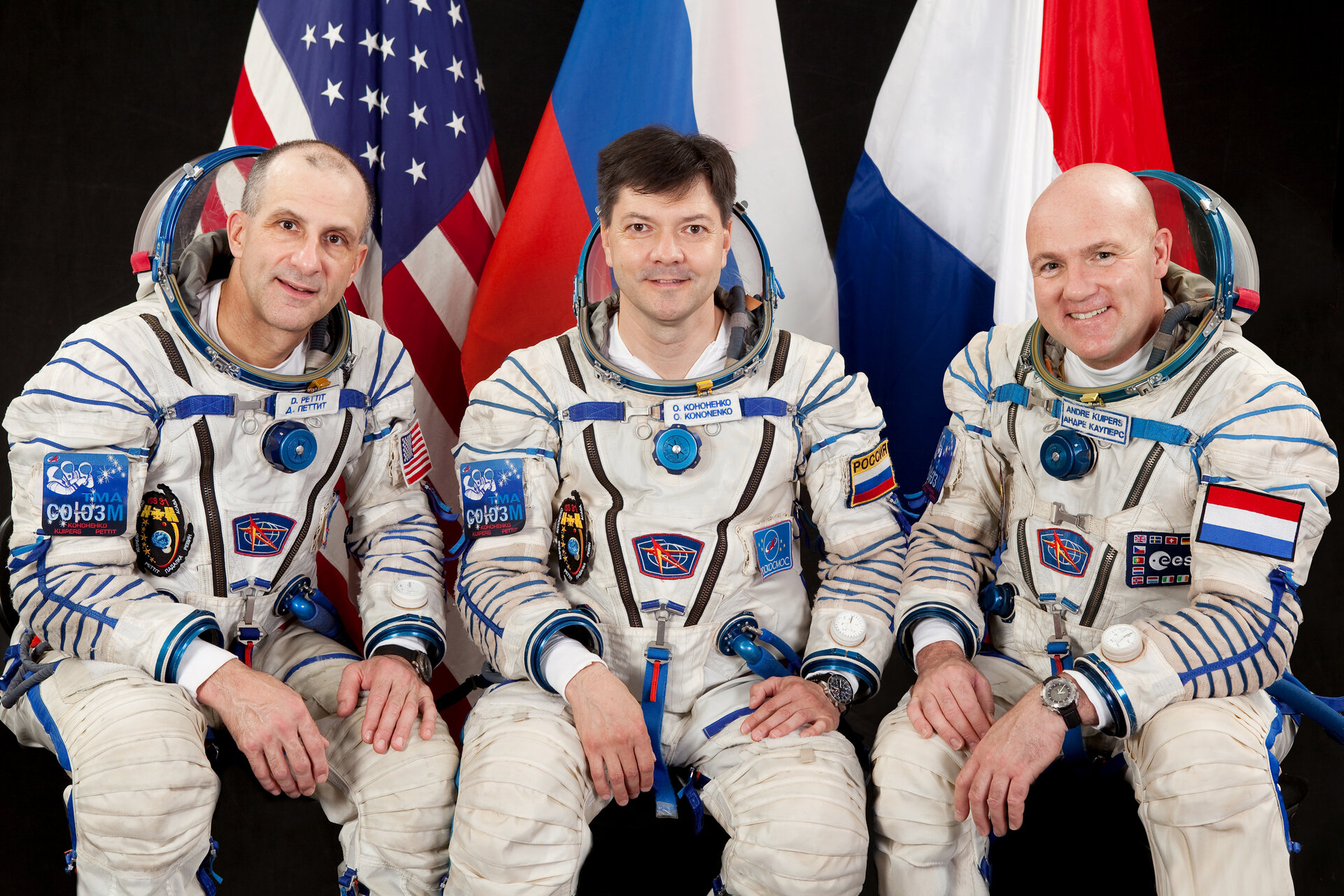 ESA astronaut André Kuipers with the other members of the Expedition 30.