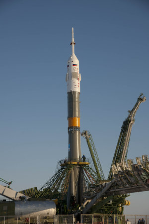 Launch vehicle transfer for the PromISSe Mission