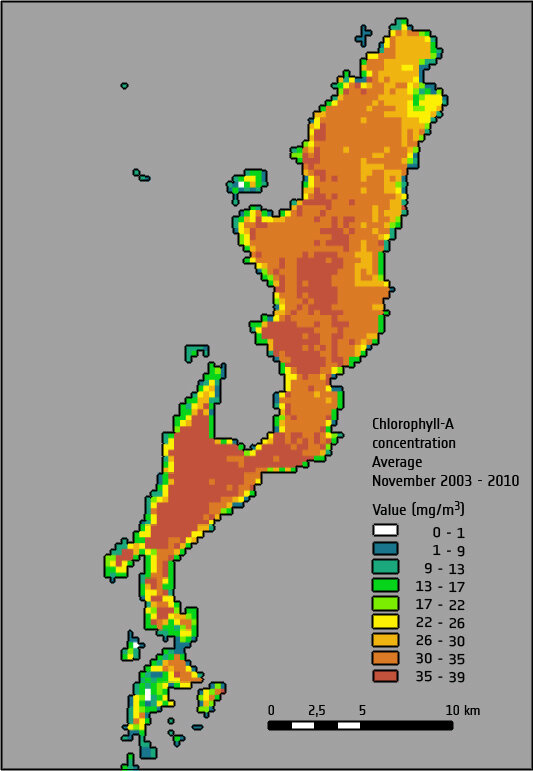 Monitoring chlorophyll in Lake Guiers