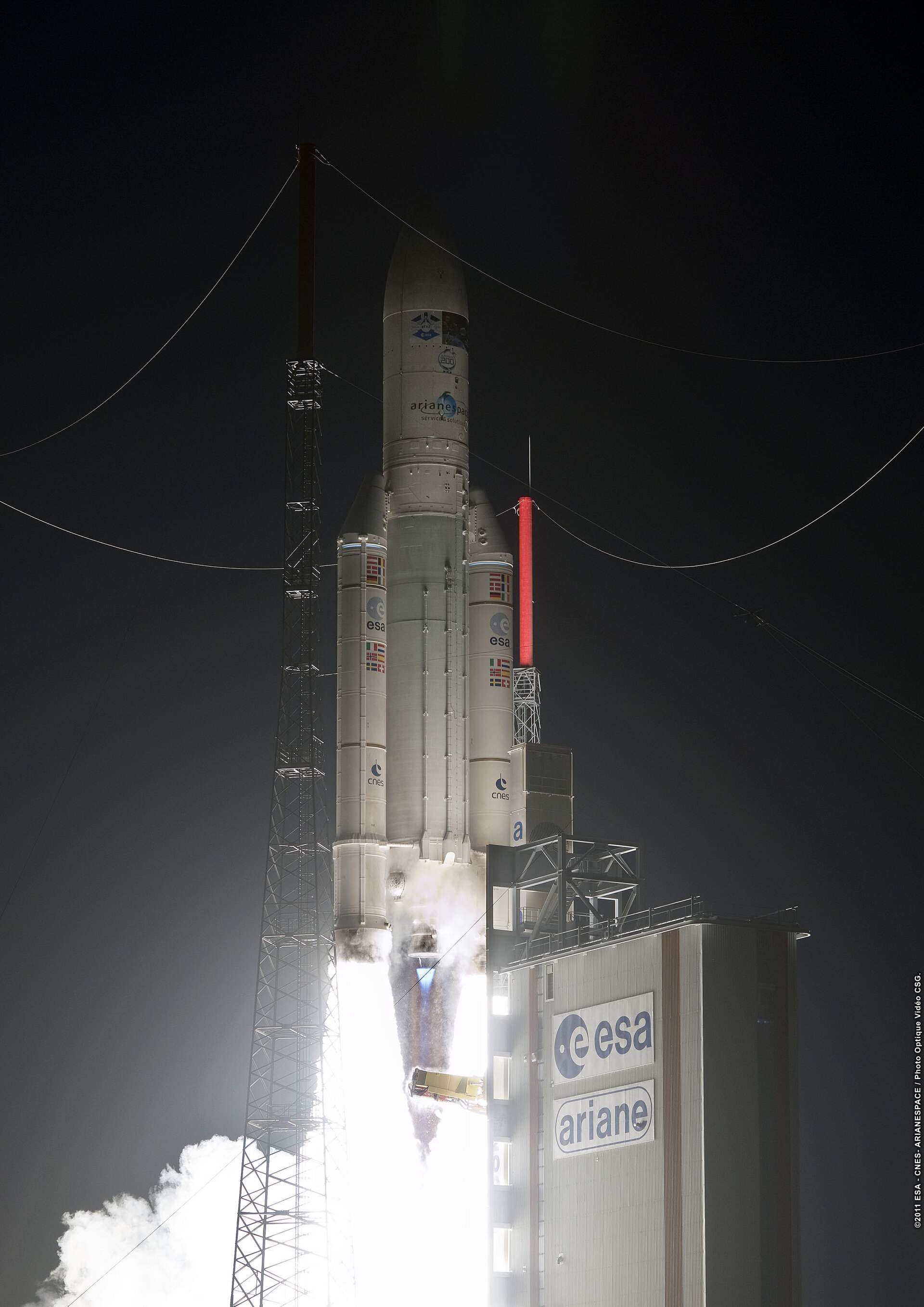 Ariane 5 launches ATV-2