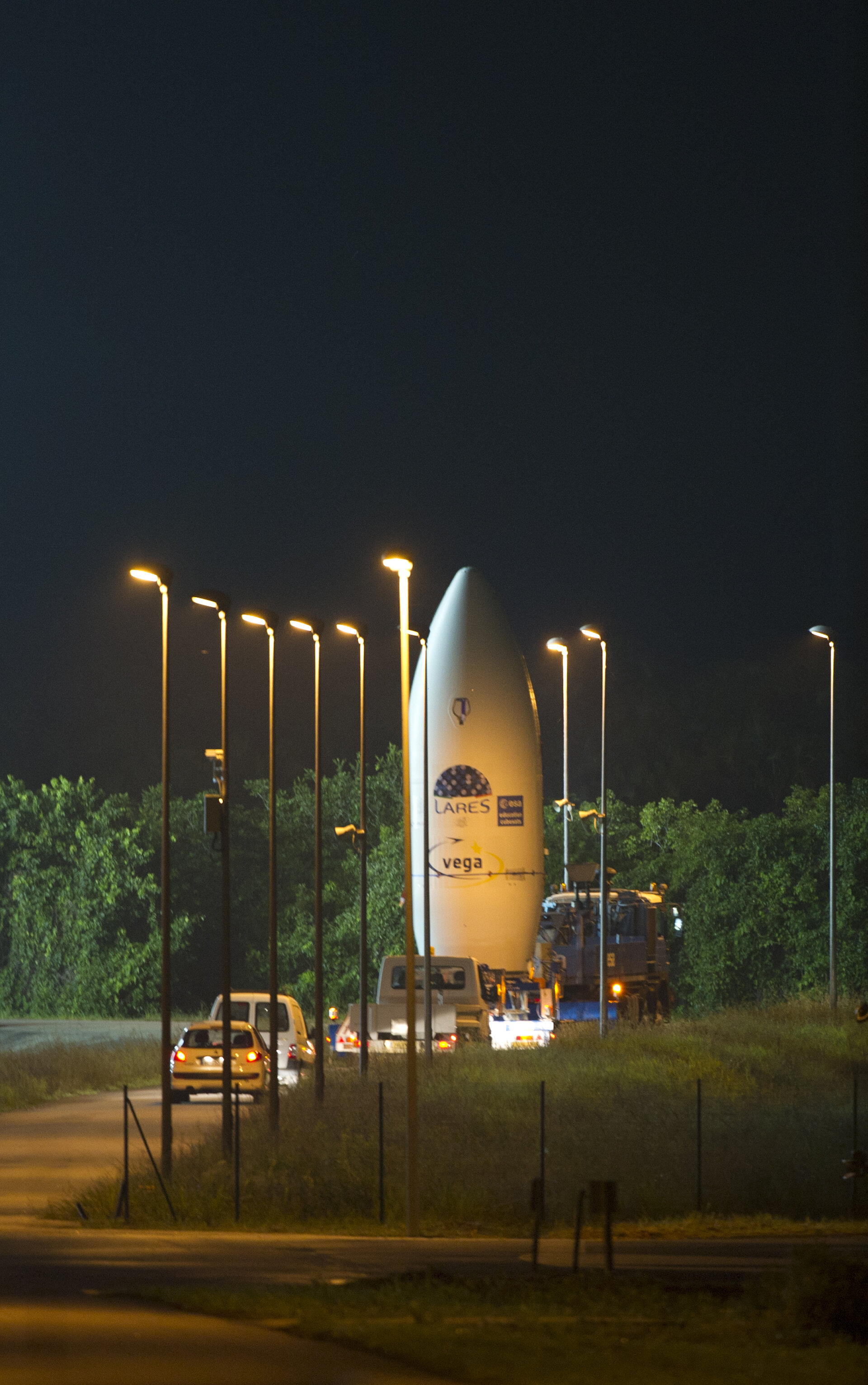 Upper composite transfer to launch pad