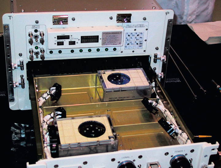 Figure 2.  Protein Crystallization Research Facility