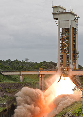 Ariane 5 booster test-firing