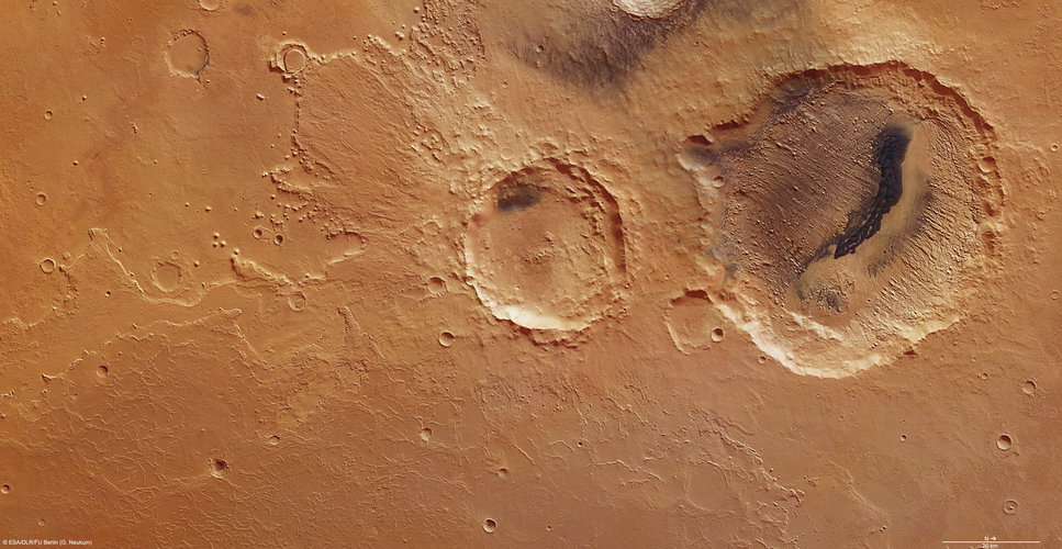 Danielson and Kalocsa craters