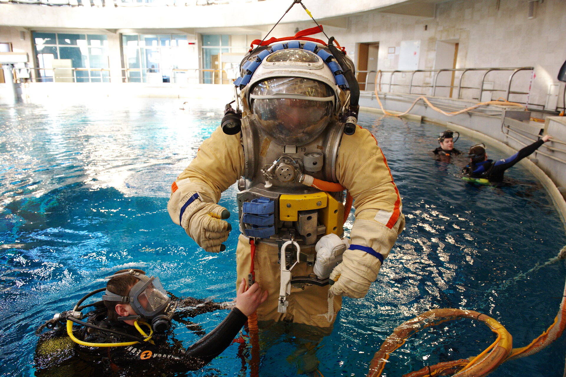 Thomas Pesquet spacewalk training