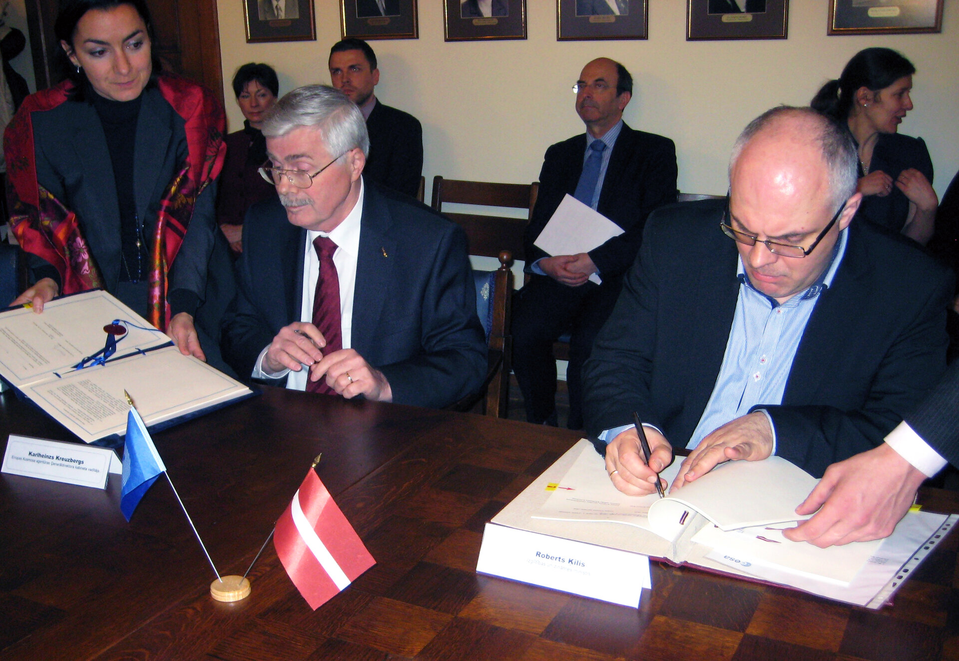 Signing the ECS agreement in Riga, Latvia