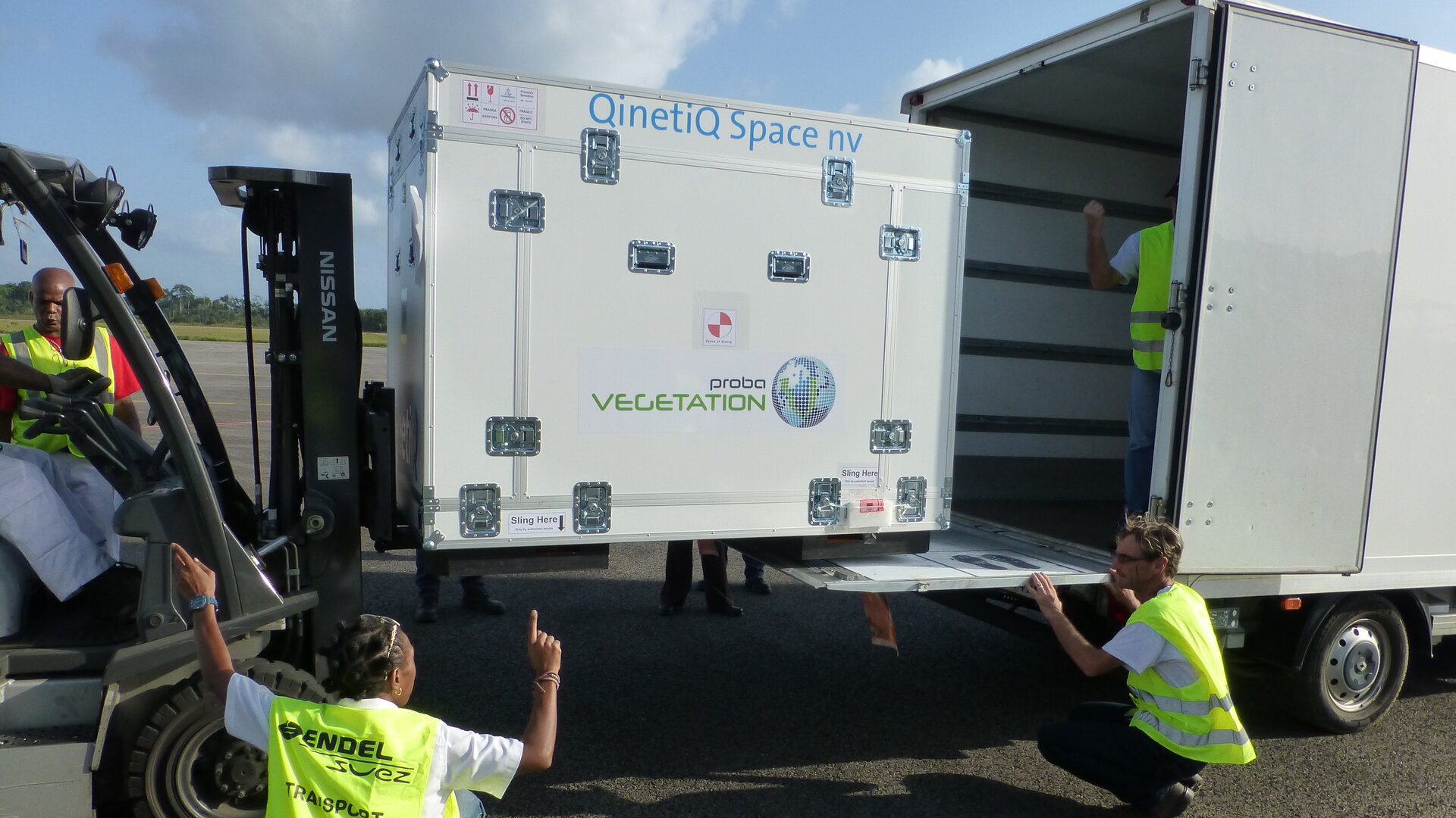 Kontejner s družicí Proba-V dorazil do Francouzské Guayany
