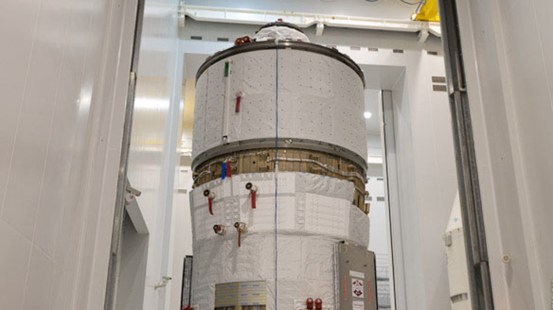 ATV-4 moved for fuelling