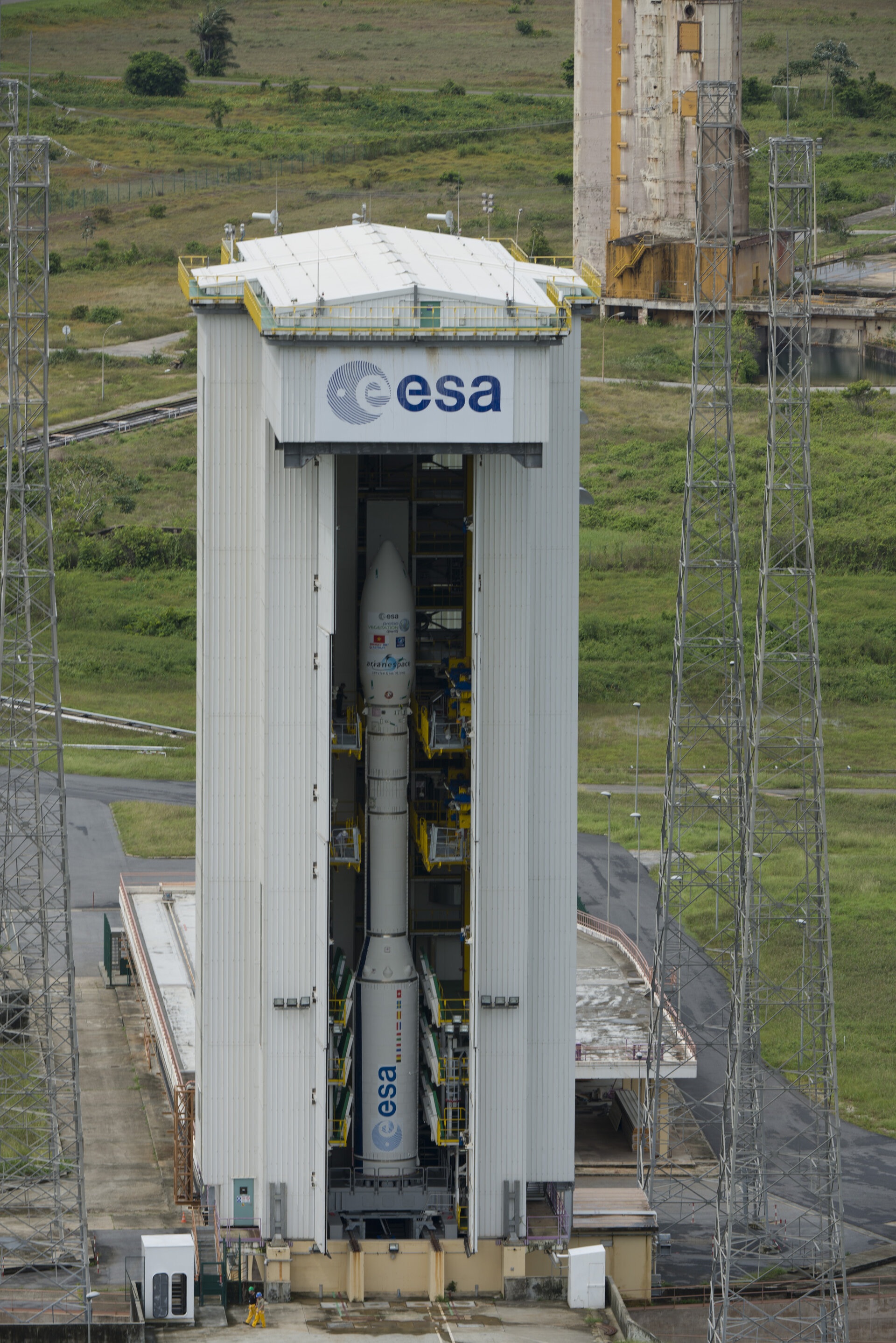 Fully assembled Vega VV02 in mobile gantry 