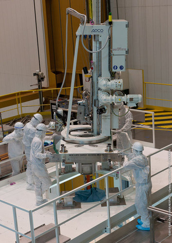 ATV-4 late-cargo loading at Kourou