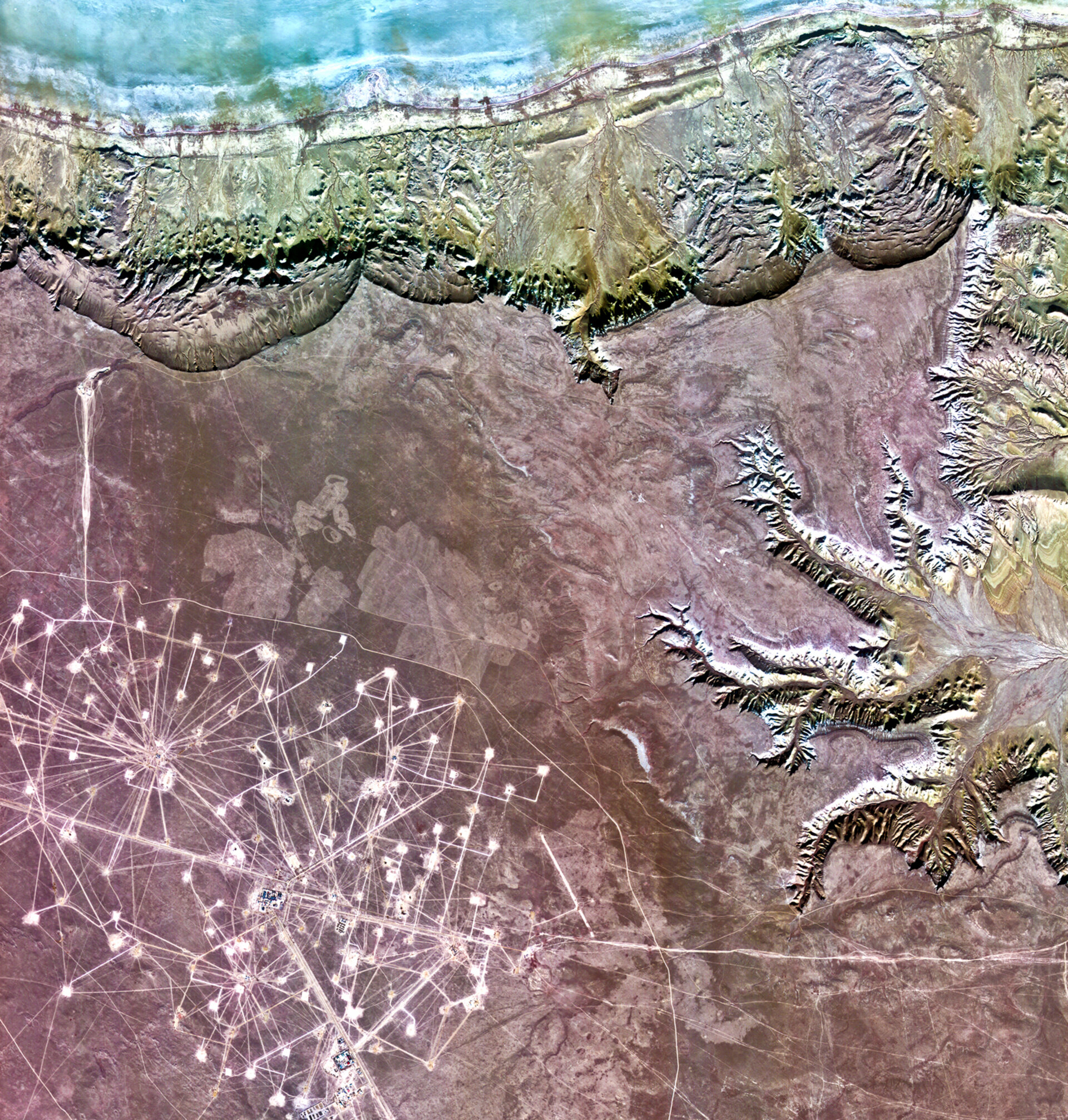 La regione di Mangistau, Kazakistan, vista dal satellite Kompsat-2