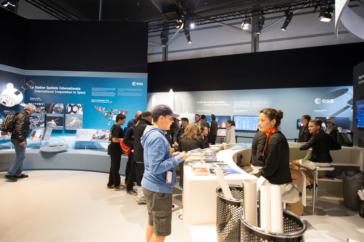 Public day at the ESA Pavilion, Paris Air and Space Show