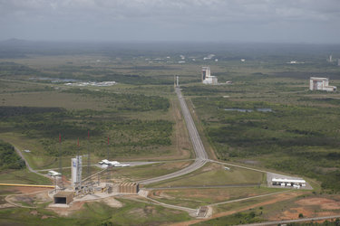 Ariane 5 VA 213 during transfer from BAF to the launch pad