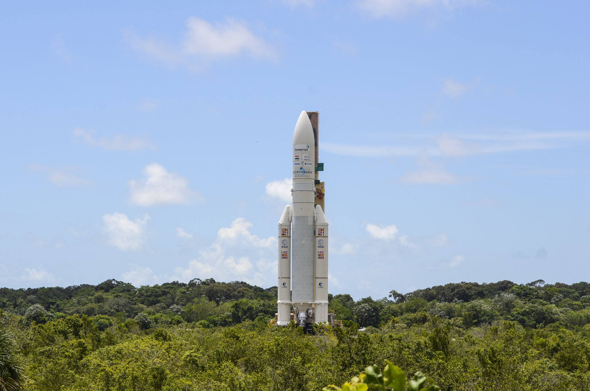 Ariane 5 with Alphasat ready for launch