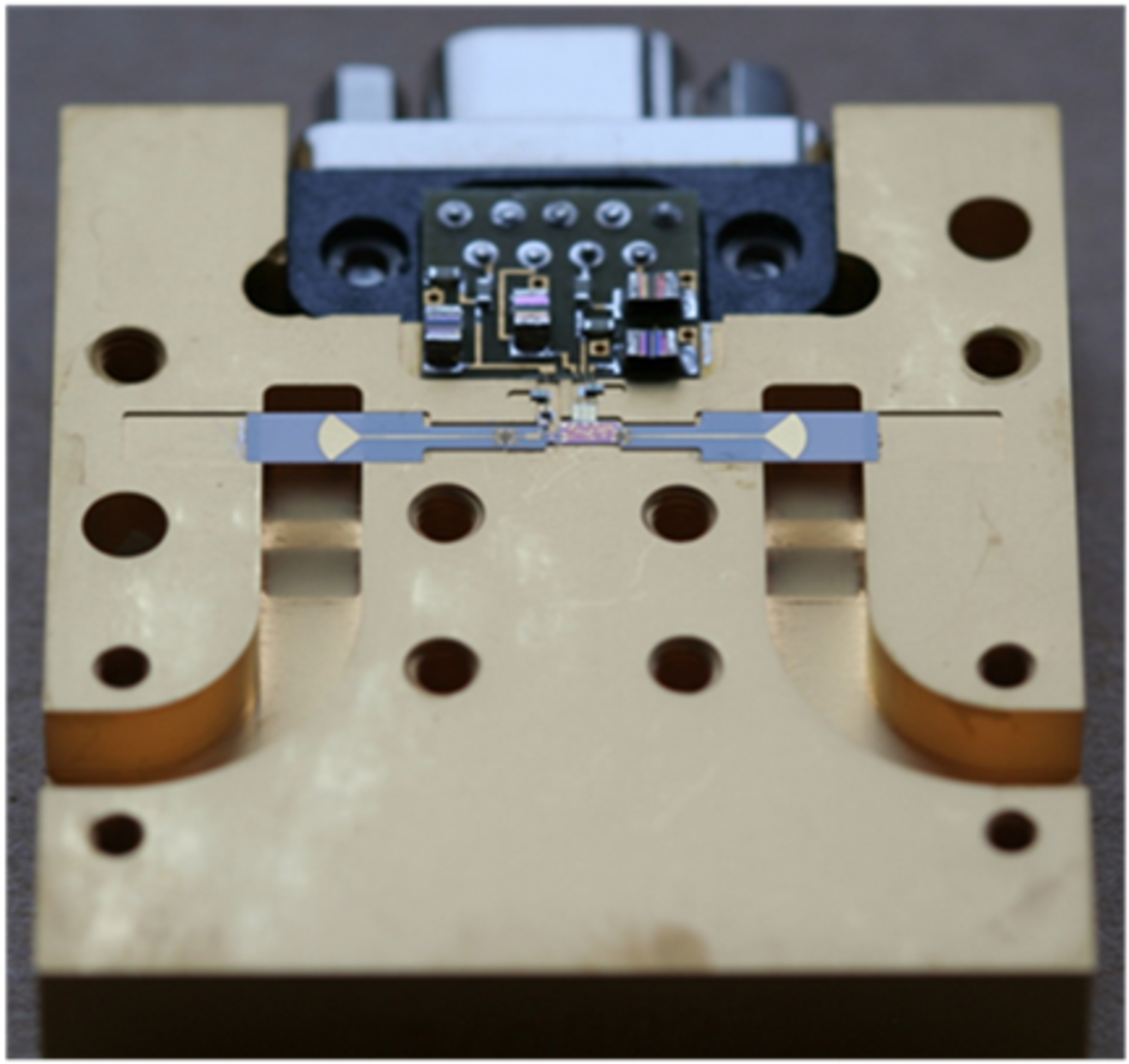 Low-noise amplifier module