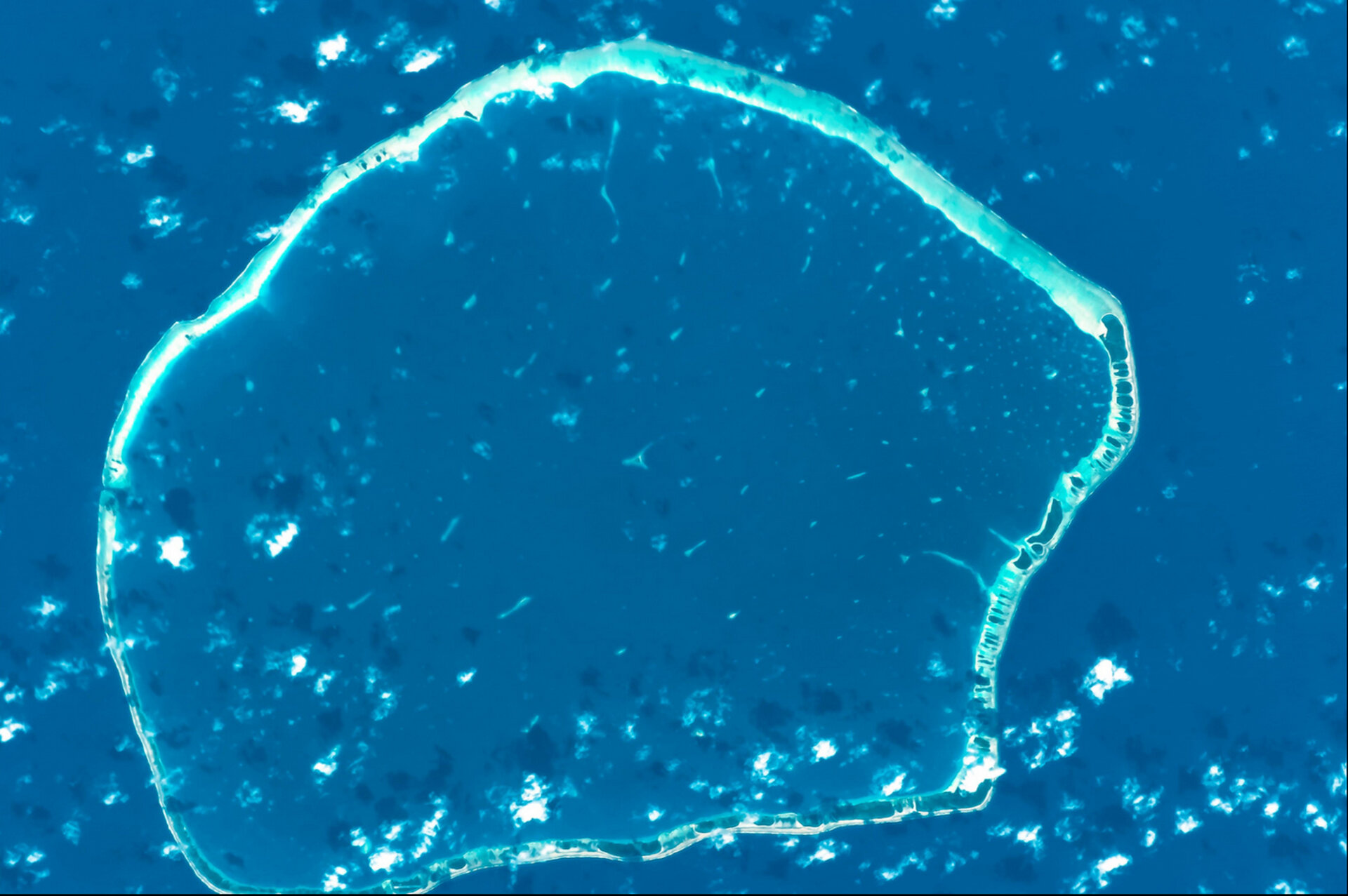 La Polynésie Française photographiée par Luca Parmitano, astronaute de l'ESA, depuis la Station spatiale internationale.