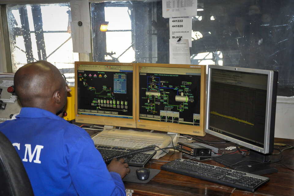 Mine control displays