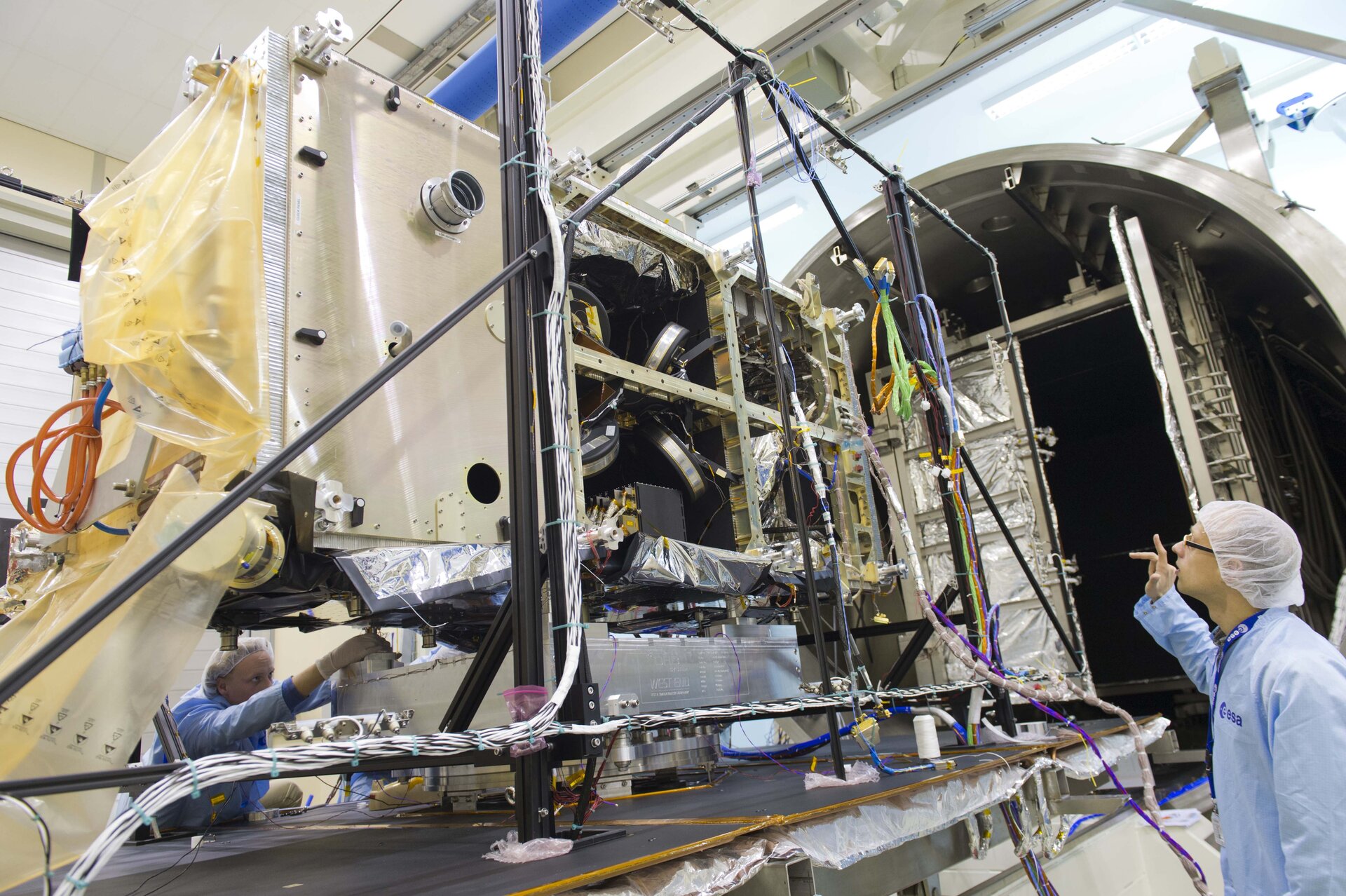 Galileo FOC FM1 prepared for Phenix testing