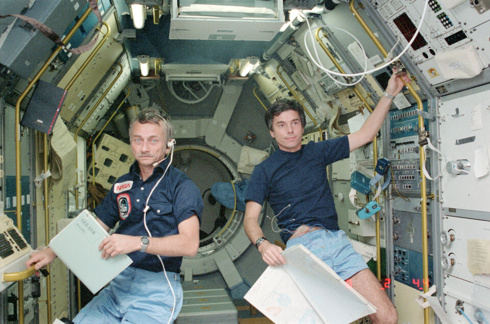Owen Garriott and Ulf Merbold in Spacelab
