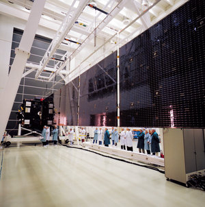 Testing Rosetta's solar array