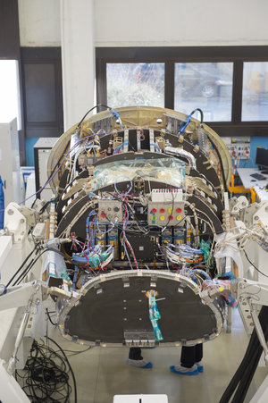 IXV during integration at Thales Alenia Space 