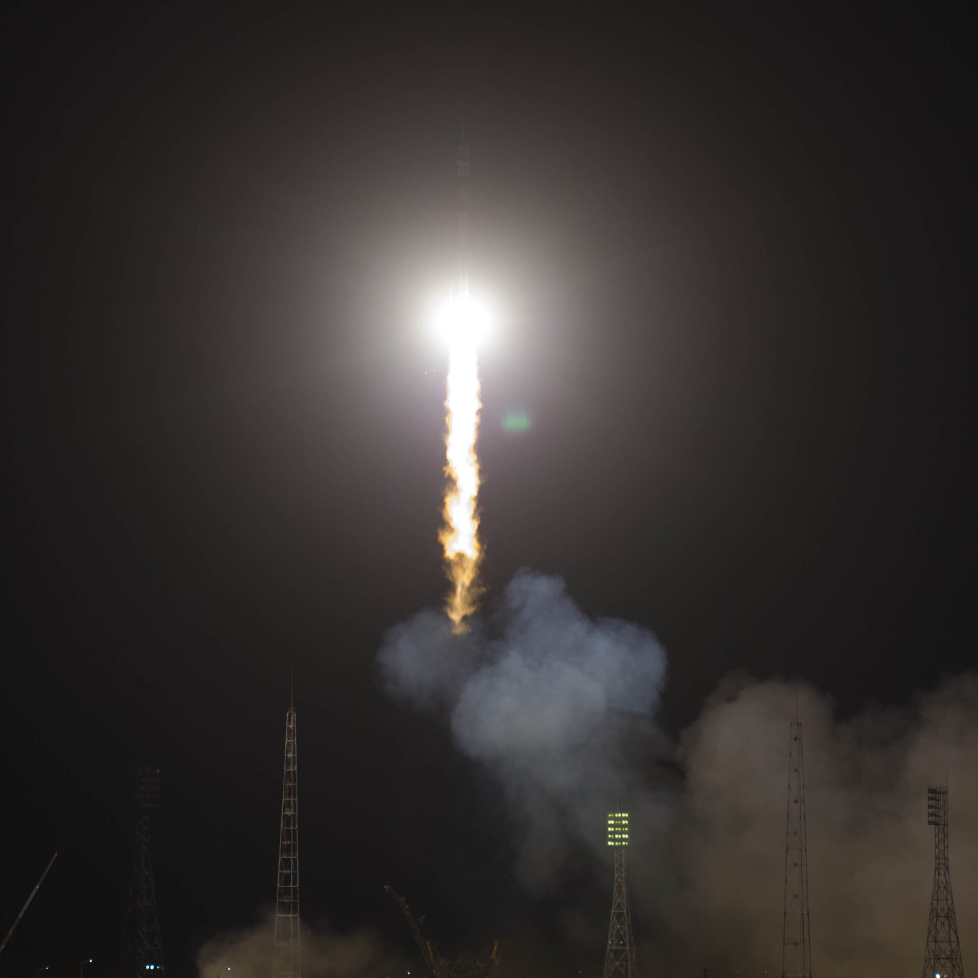 Liftoff of Soyuz TMA-13M on 28 May 2014