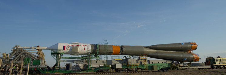Soyuz TMA-13M spacecraft roll out 