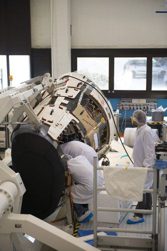 IXV during the last preparations at Thales Alenia Space 