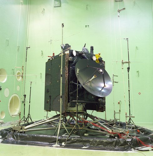 Rosetta in acoustic test chamber