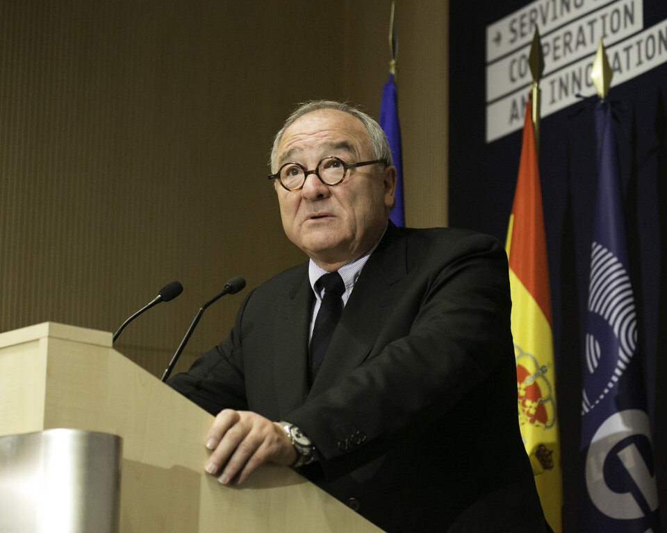 Jean-Jacques Dordain, Director General de la ESA durante su intervención